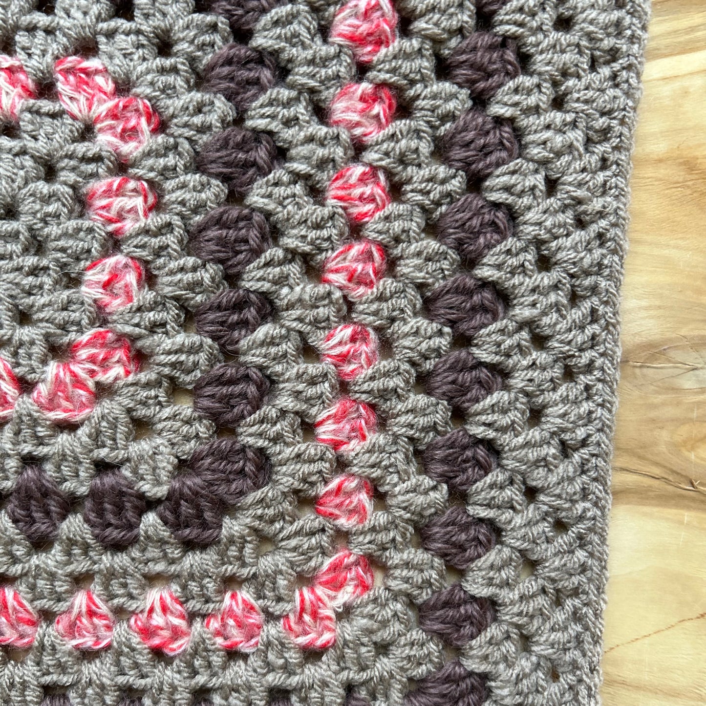 Tamborēts krēsla paliktnis (INPO 97)