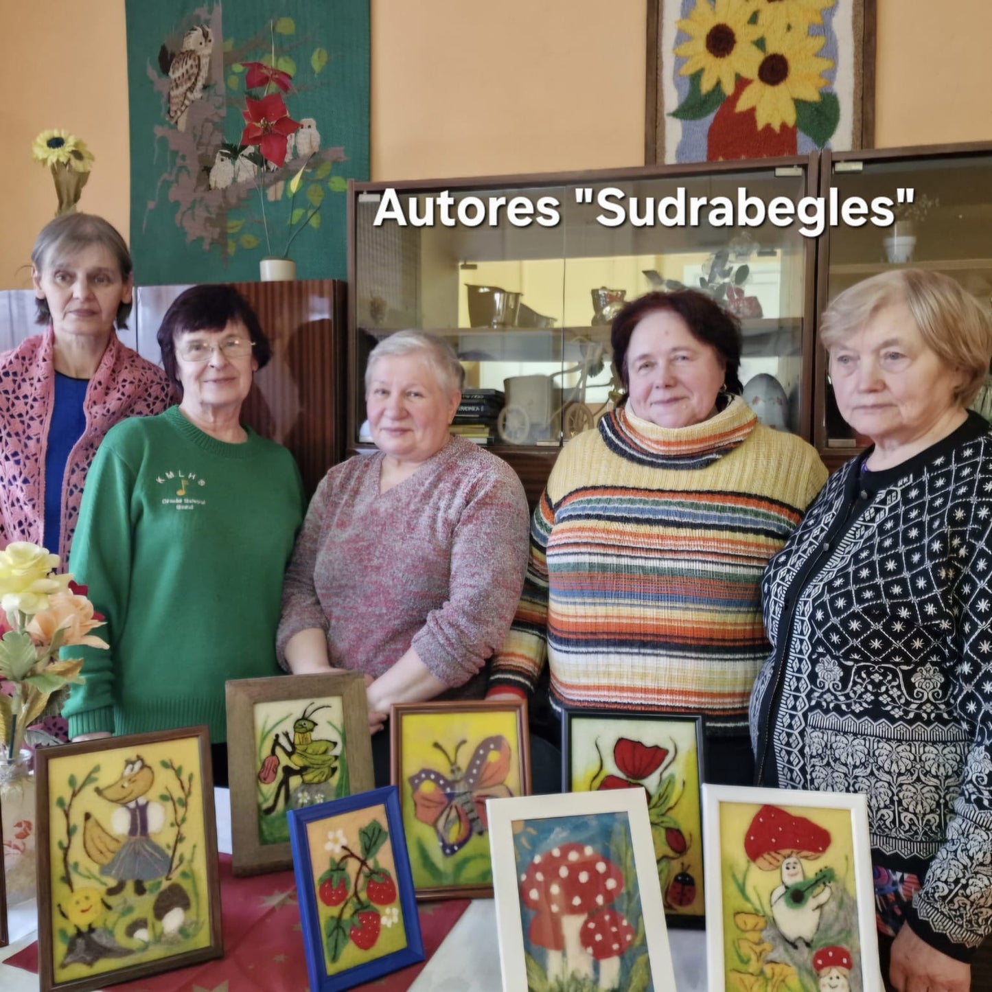 Auduma sloksnīšu dekoratīvs paklājiņš (SUEG 7_VALU) - www.tiptip.lv