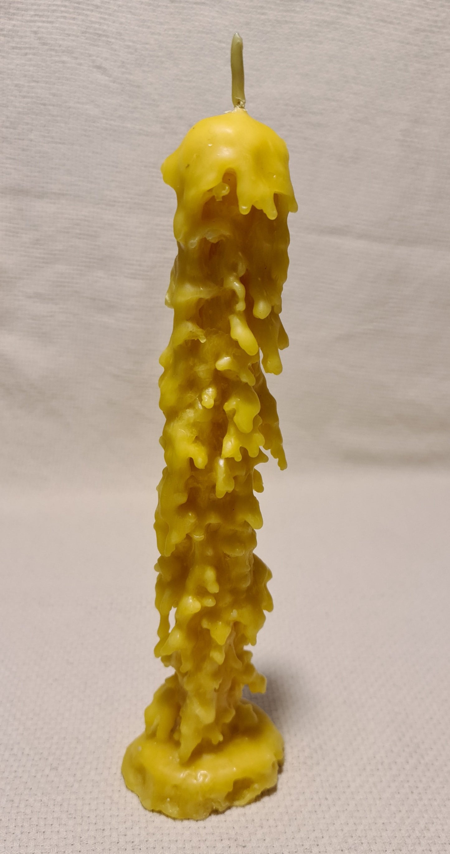 Ekskluzīva dzeltena svece "Šakotis" (ARHE 12) - www.tiptip.lv