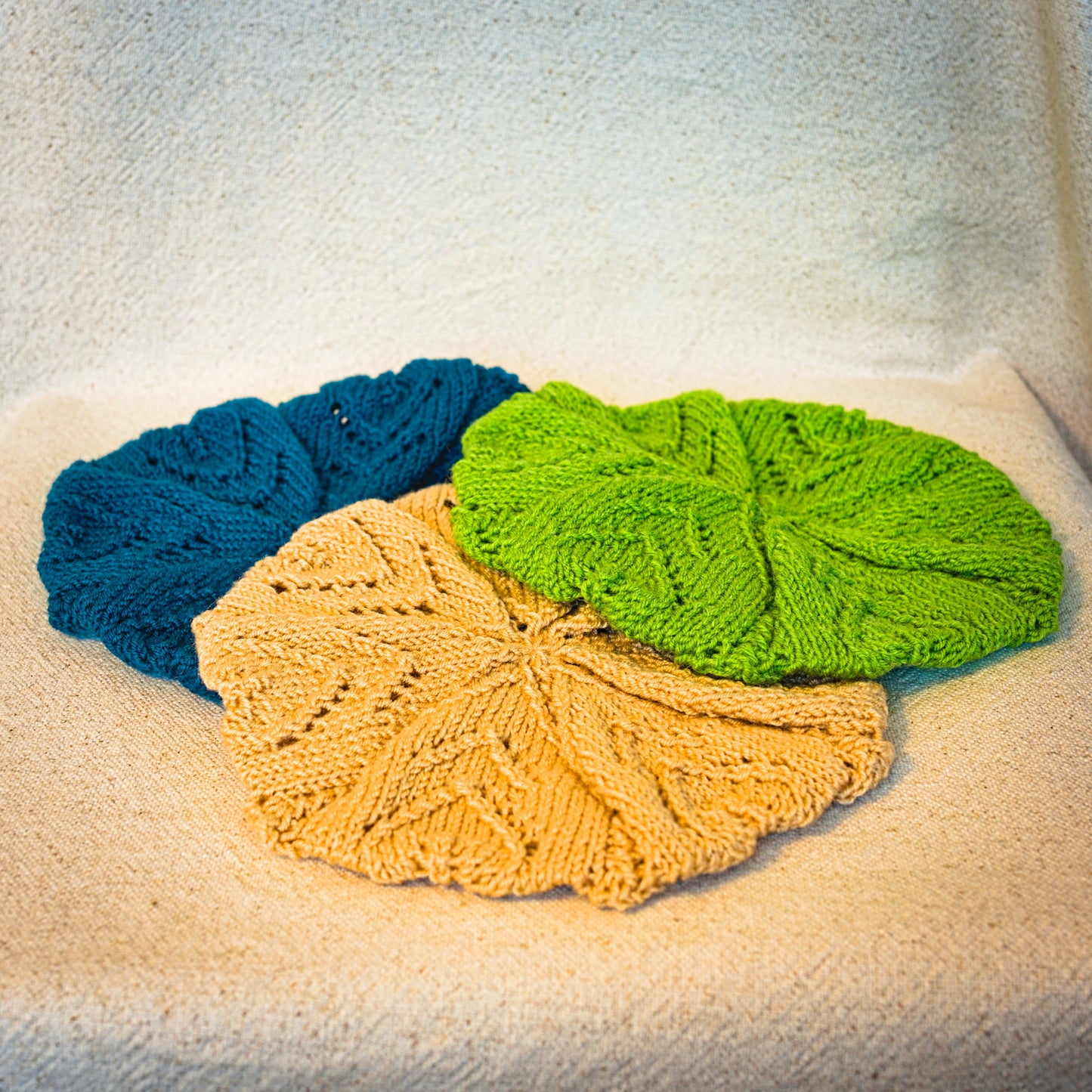 Sieviešu berete - www.tiptip.lv