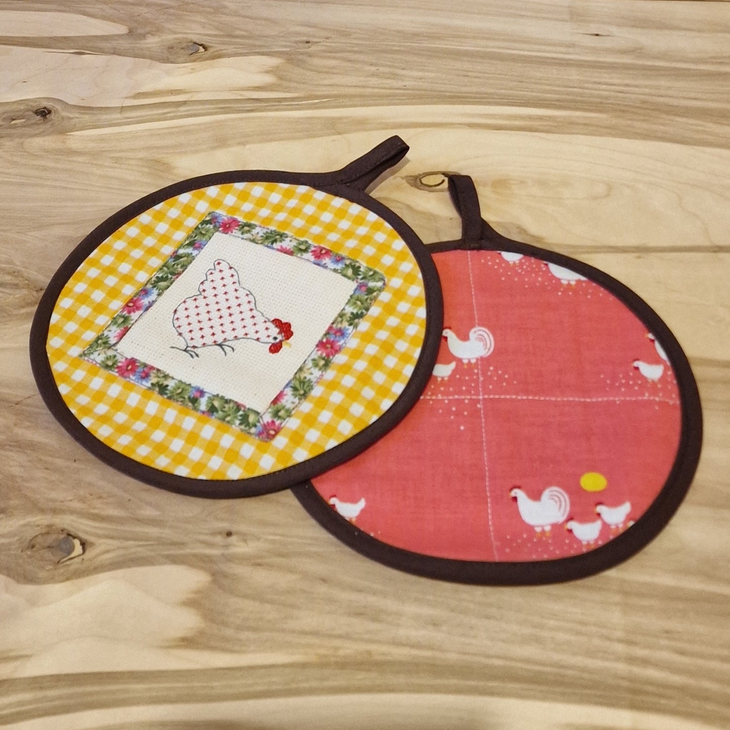 Virtuves silto trauku turekļi 2 gab. dzeltenbalti (RECE 19) - www.tiptip.lv