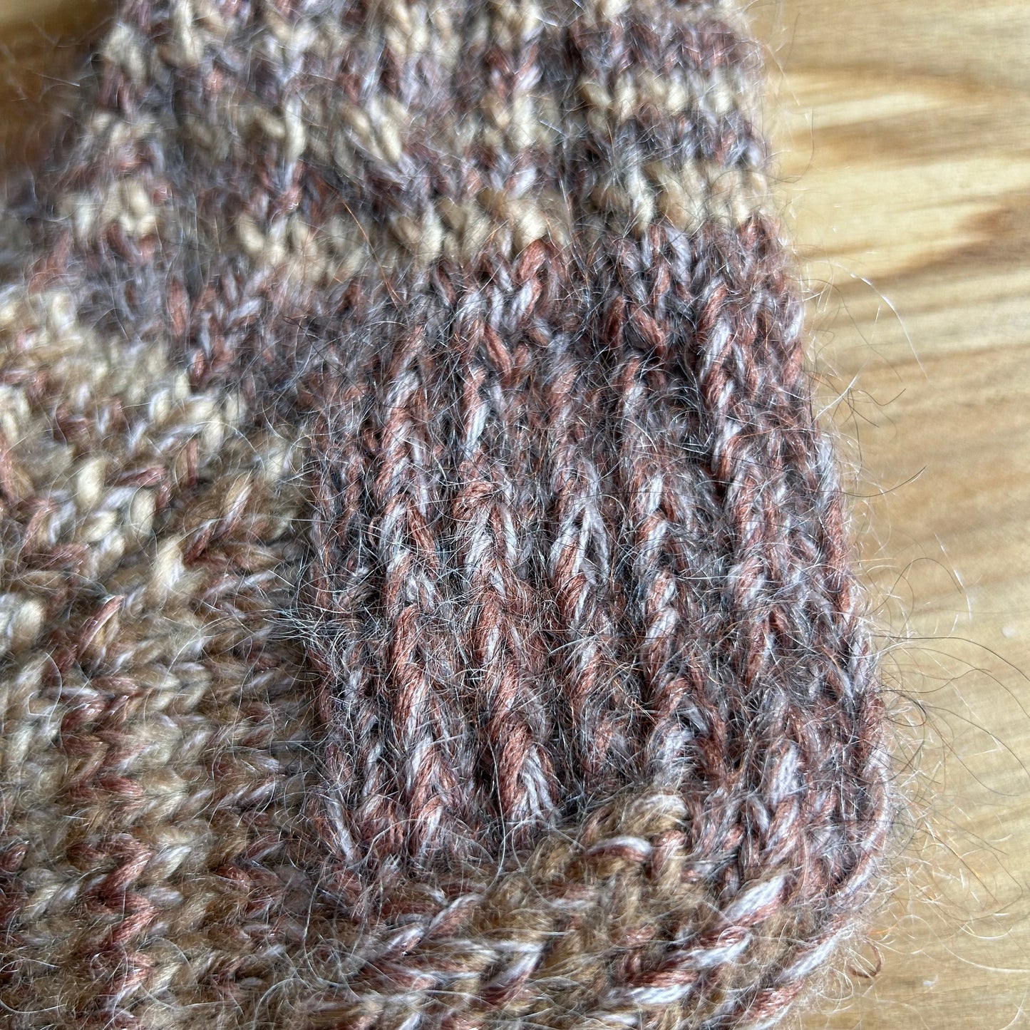 Brūnas siltās zeķes 42.-44. izm. (LARE 43)