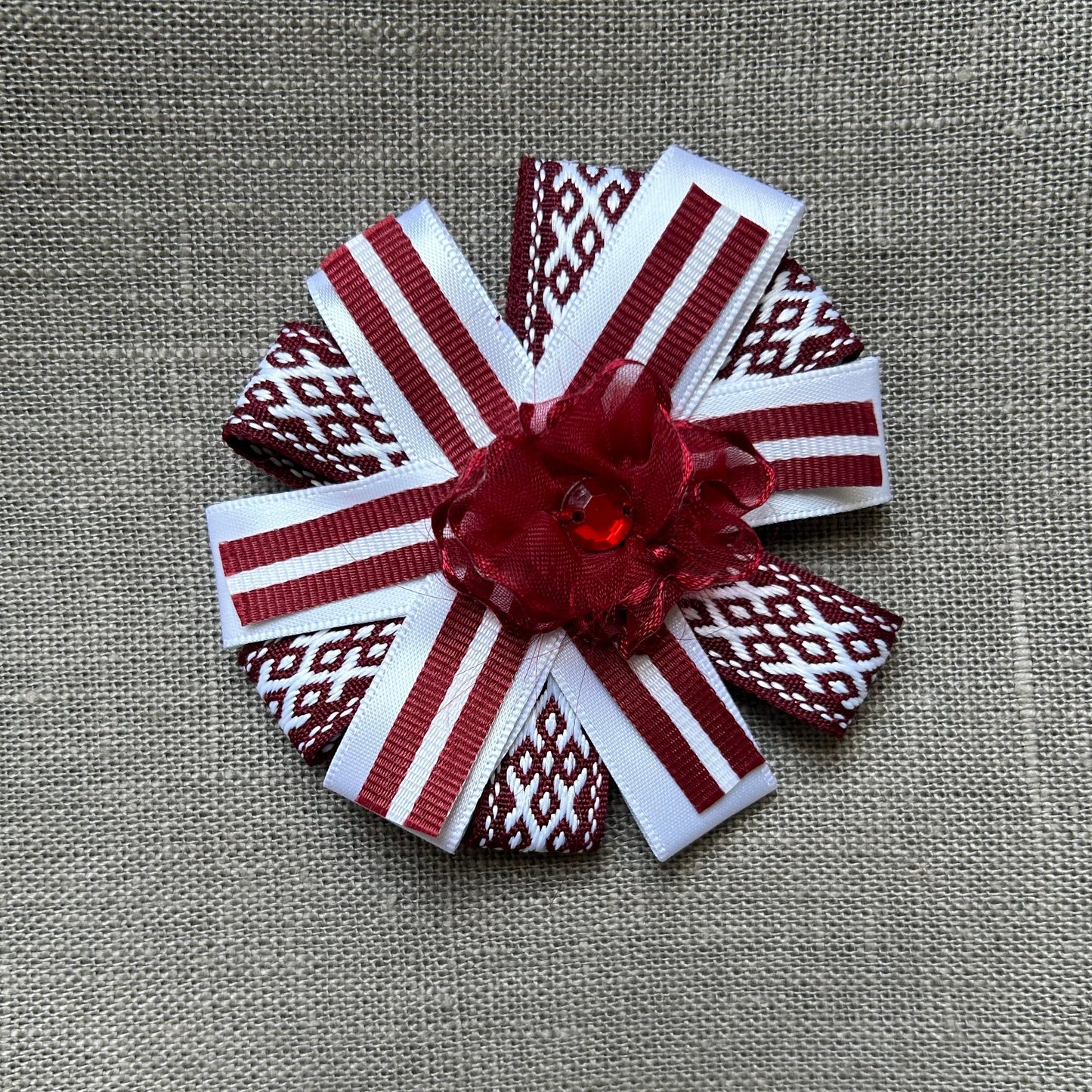 Latviska piespraude (ALMA 178)