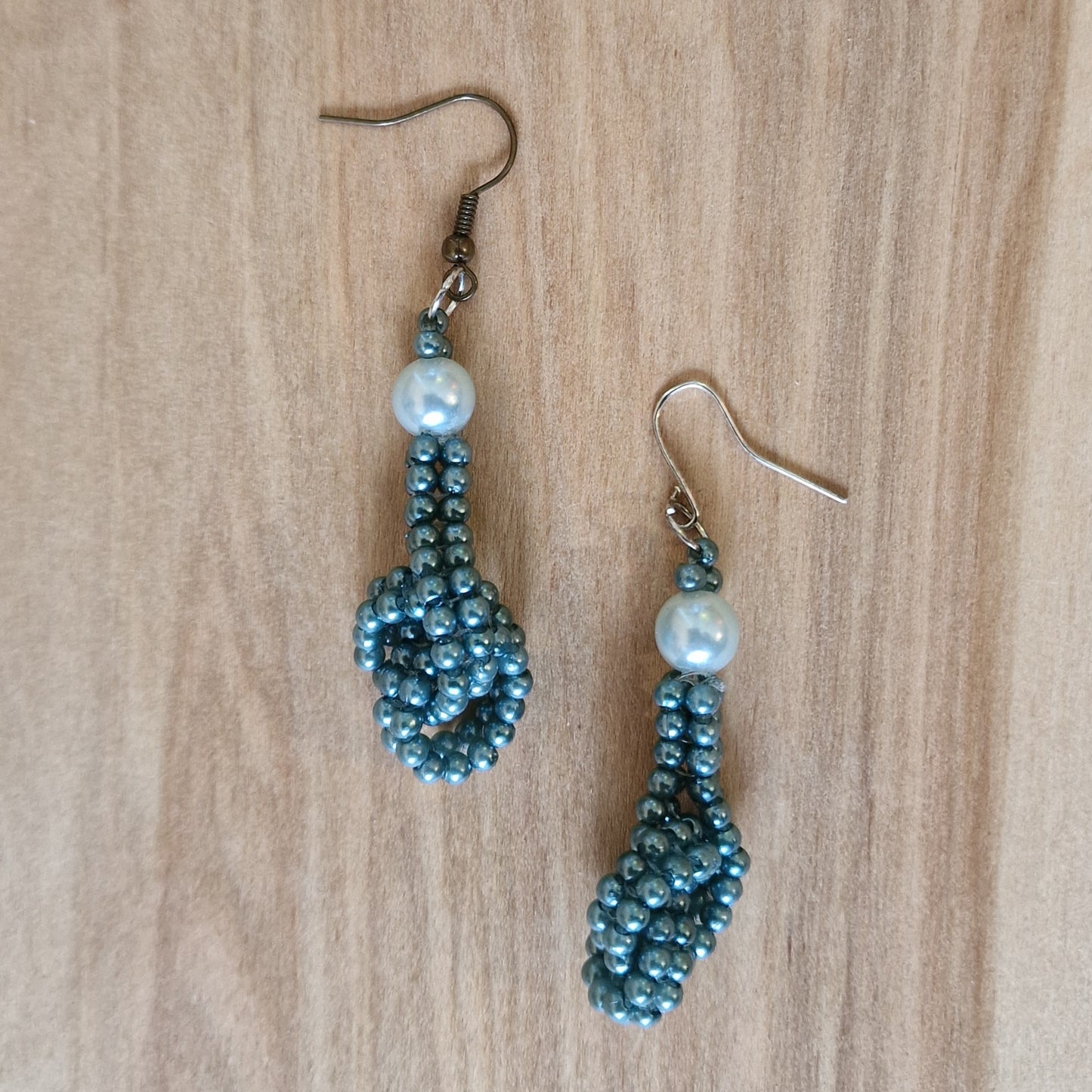 Blue-grey pearl earrings (DAMI 17)