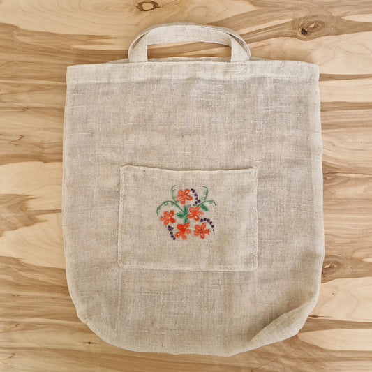 Airy fabric shopping bag with embroidered pink flowers (PURPLE 12)