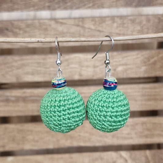 Green crocheted earrings - balls kr.p. (ALMA 97)