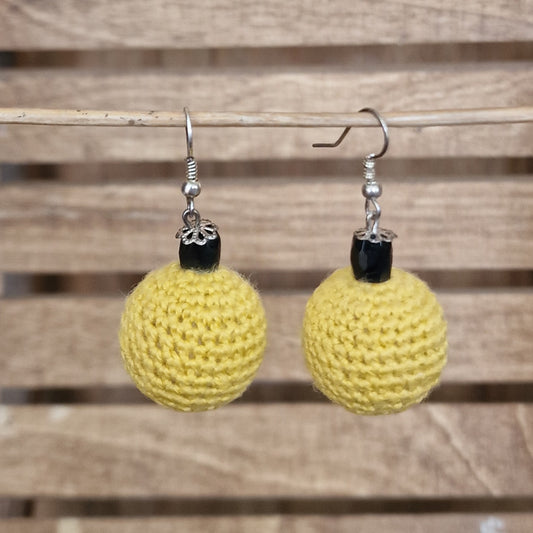 Mustard colored earrings - balls mp (ALMA 103)