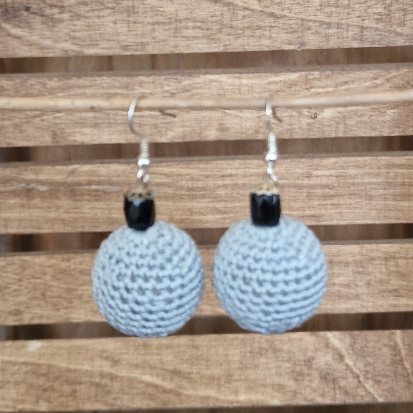 Gray earrings - balls mp (ALMA 106)