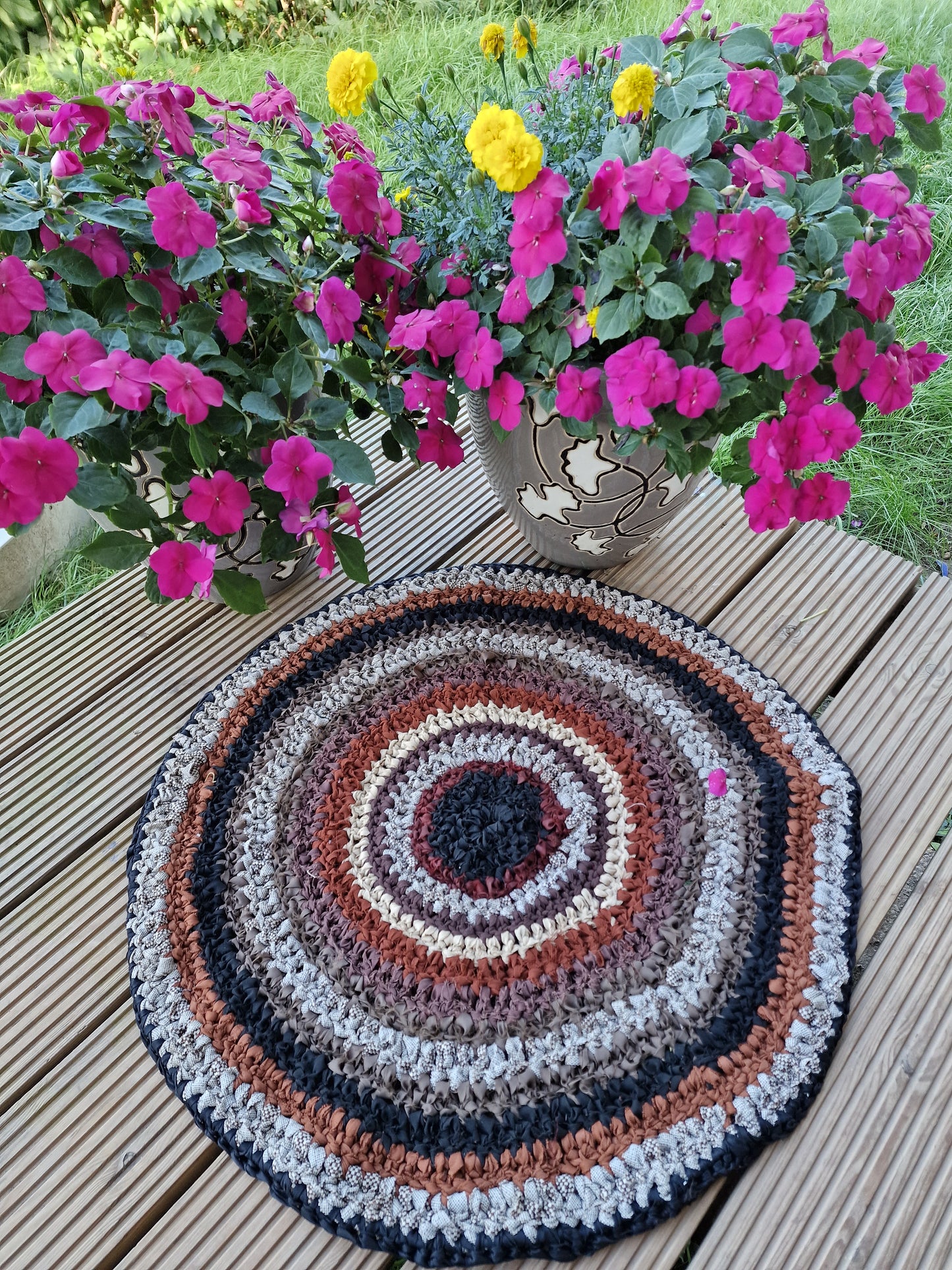 Rag rug/carpet - in brown colors (ALMA 125)