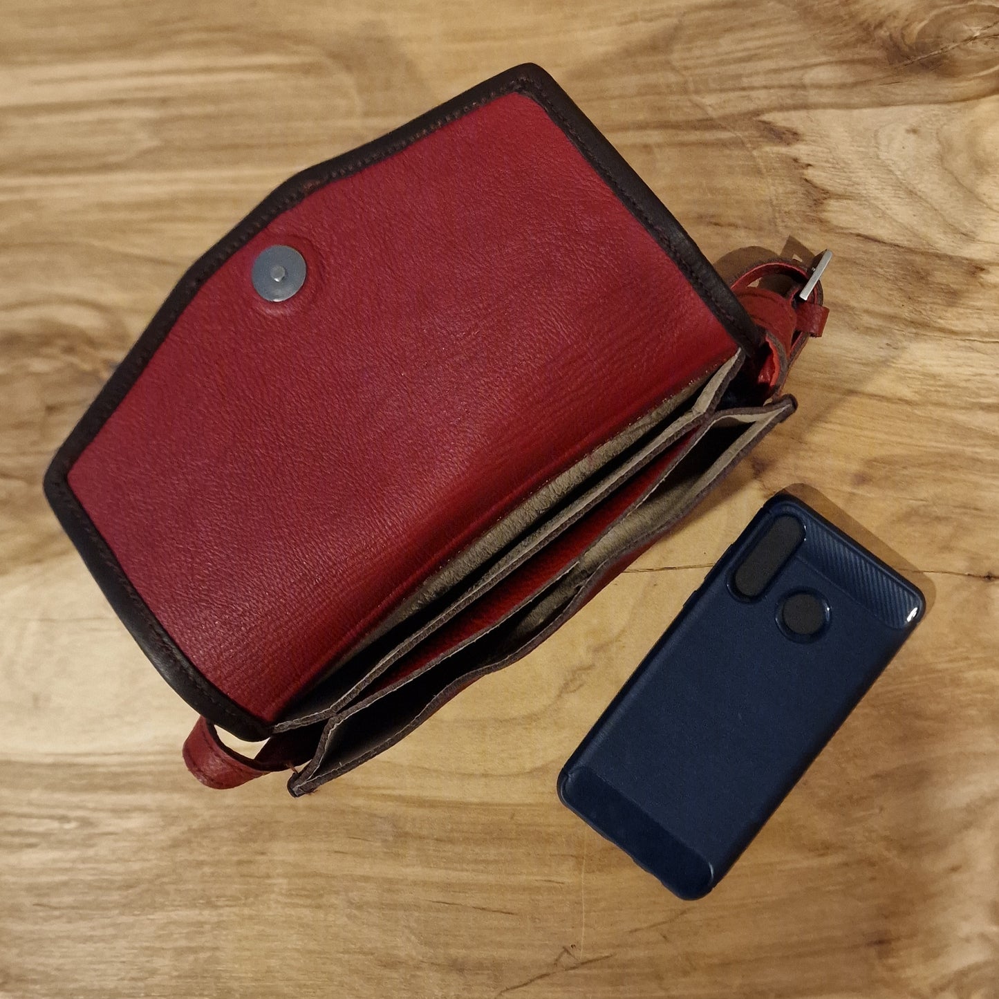Small dark red genuine leather bag (RARA 94)