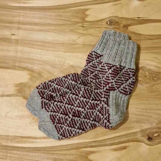 Youth wool socks size 34-36. grey/cherry (RANI 67)