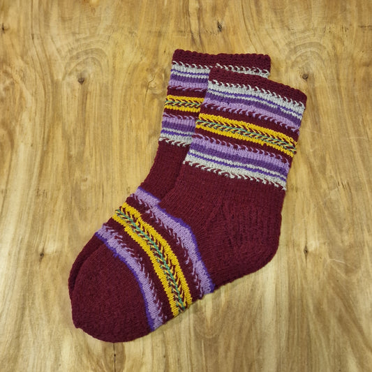 Warm socks size 37-39. dark pink with stripes of different colors (MALI 14)