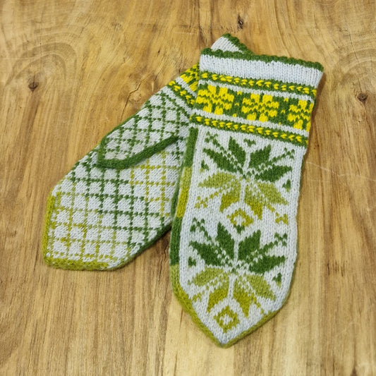Gray woolen mittens with green ear flaps (RABE 50)