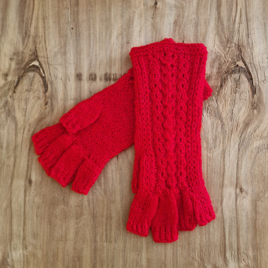 Hand-knitted red half-gloves (DZTO 33)