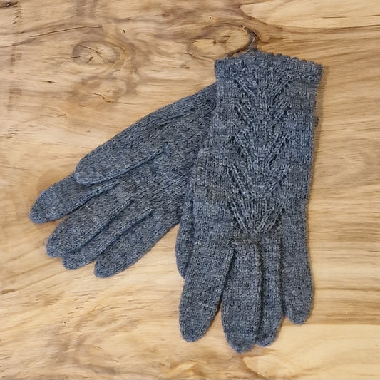 Hand-knitted gray mittens (INVA 22)