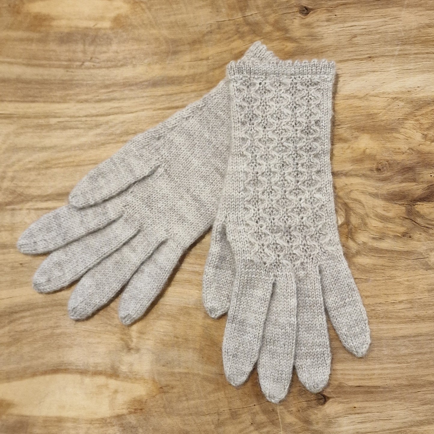 Hand-knitted light sand-colored mittens (INVA 29)