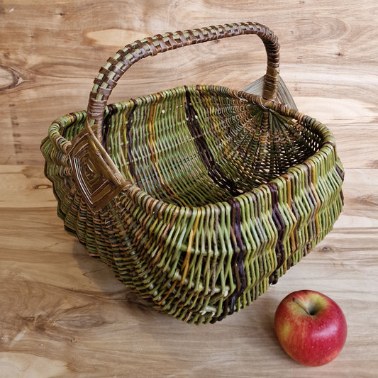 Square shaped L size greenish-brown wicker basket (SALA 67)