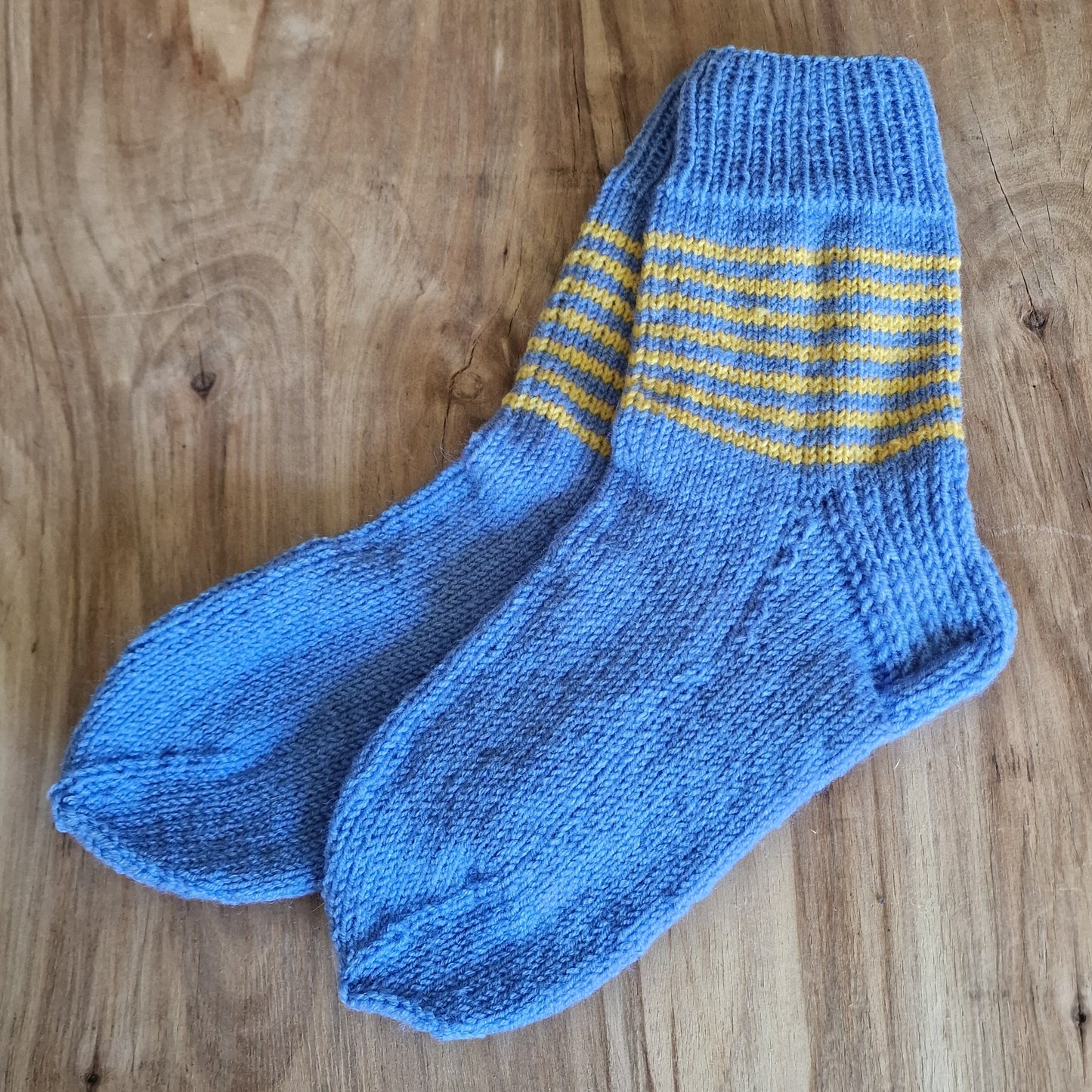 Handwoven warm socks size 37.-39. in blue (INKU 33)