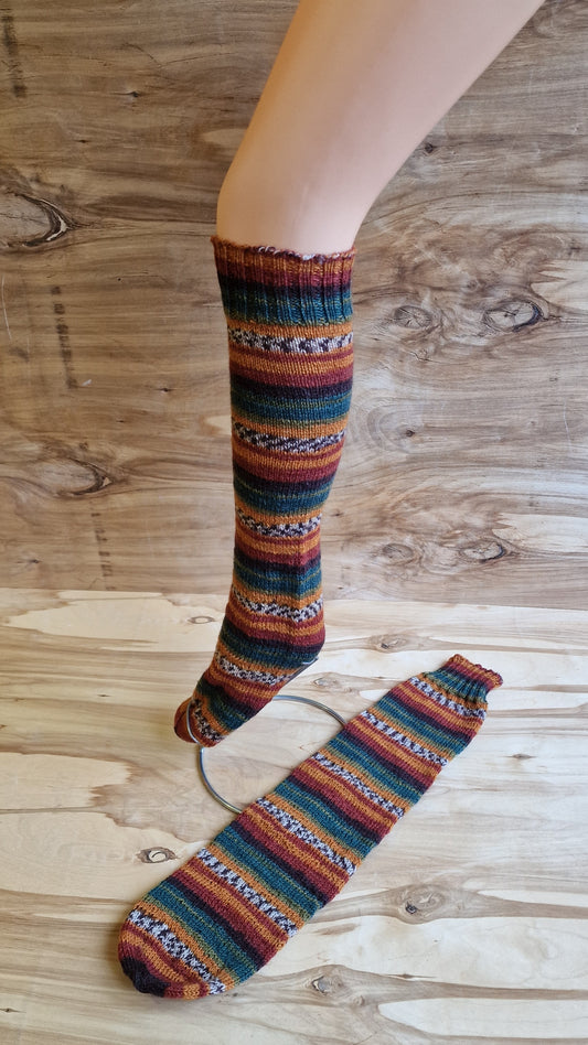 Lazy No-Heel Socks - All Sizes - Earth tones (RACE 52)