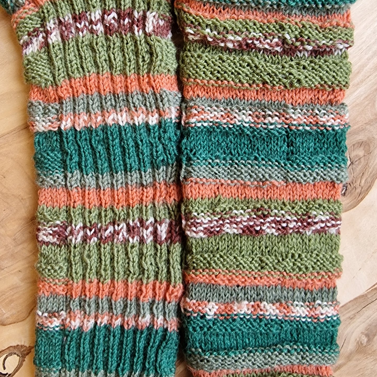 Lazy No-Heel Socks - All Sizes - Green / Orange (RACE 53)