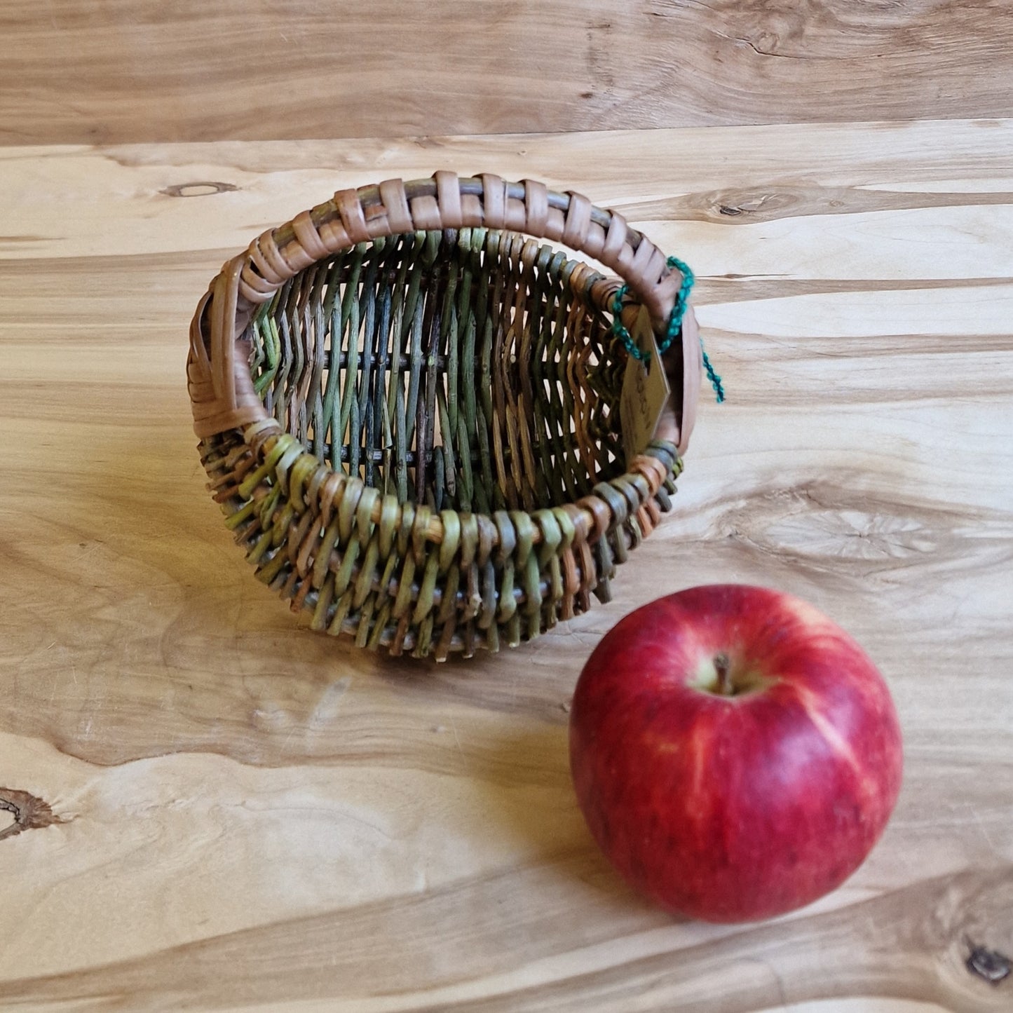 Small wicker basket (SALA 115)