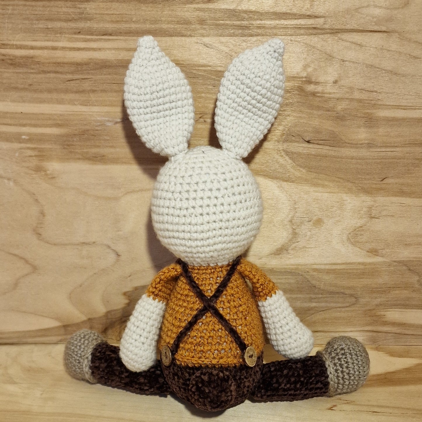 Toy - crocheted bunny - green (VIER/EVOS 16)