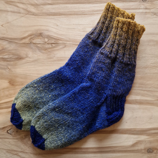 Gradient ocean blue wool socks size 35.-37. (IVZE 3)