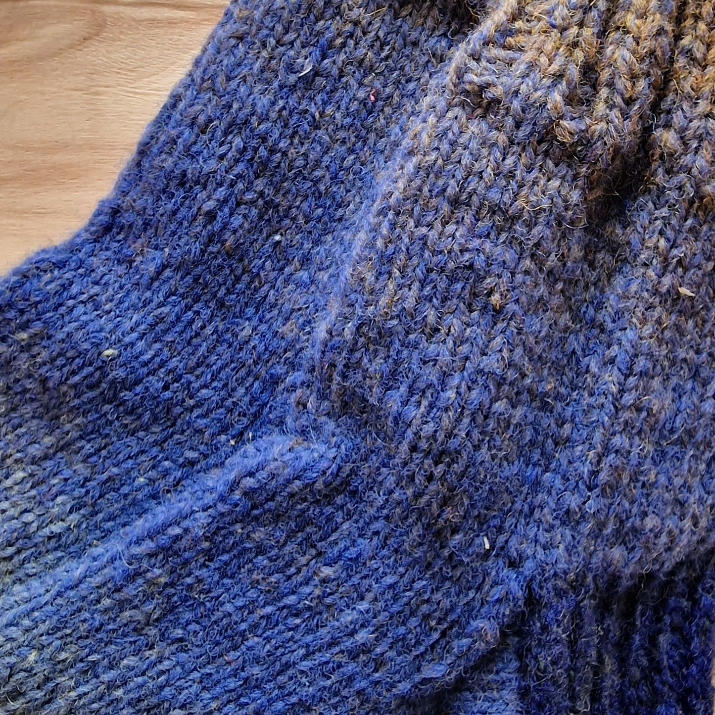 Gradient ocean blue wool socks size 35.-37. (IVZE 3)