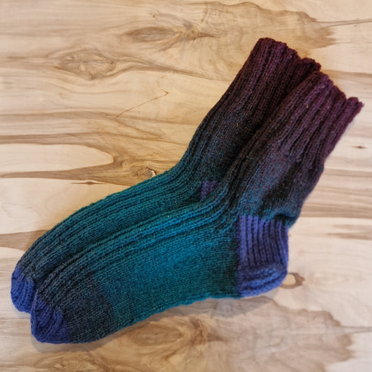 Gradient ocean blue wool socks size 35.-37. (IVZE 3)