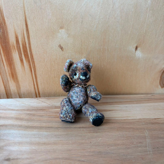 Miniatūrs dzīvnieciņš  (LIPA 7)