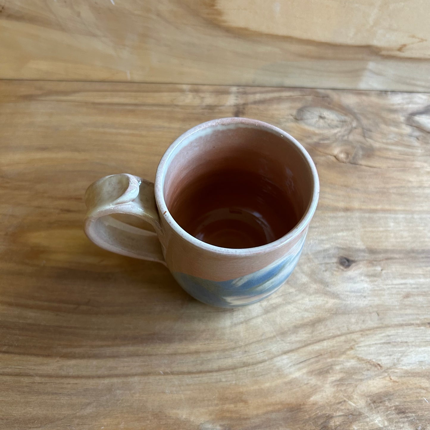 Māla krūze ar glazūras rakstu  (MASP 119)