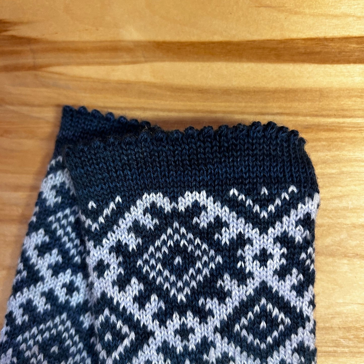 Adīti dubultie dūraiņi zili pelēkā krāsā ar ziliem rakstiem (ZIBO 5)