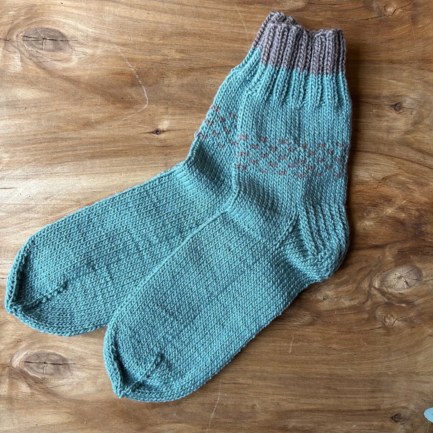 Siltās zeķes vīriešiem gaiši zilas ar pelēku rakstiņu 41.-43..izm. (VEZI 33)