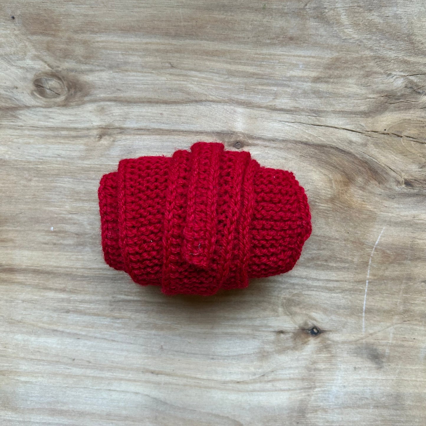 Adīta  sarkana franču šallīte "Sophie" (INPO 99)