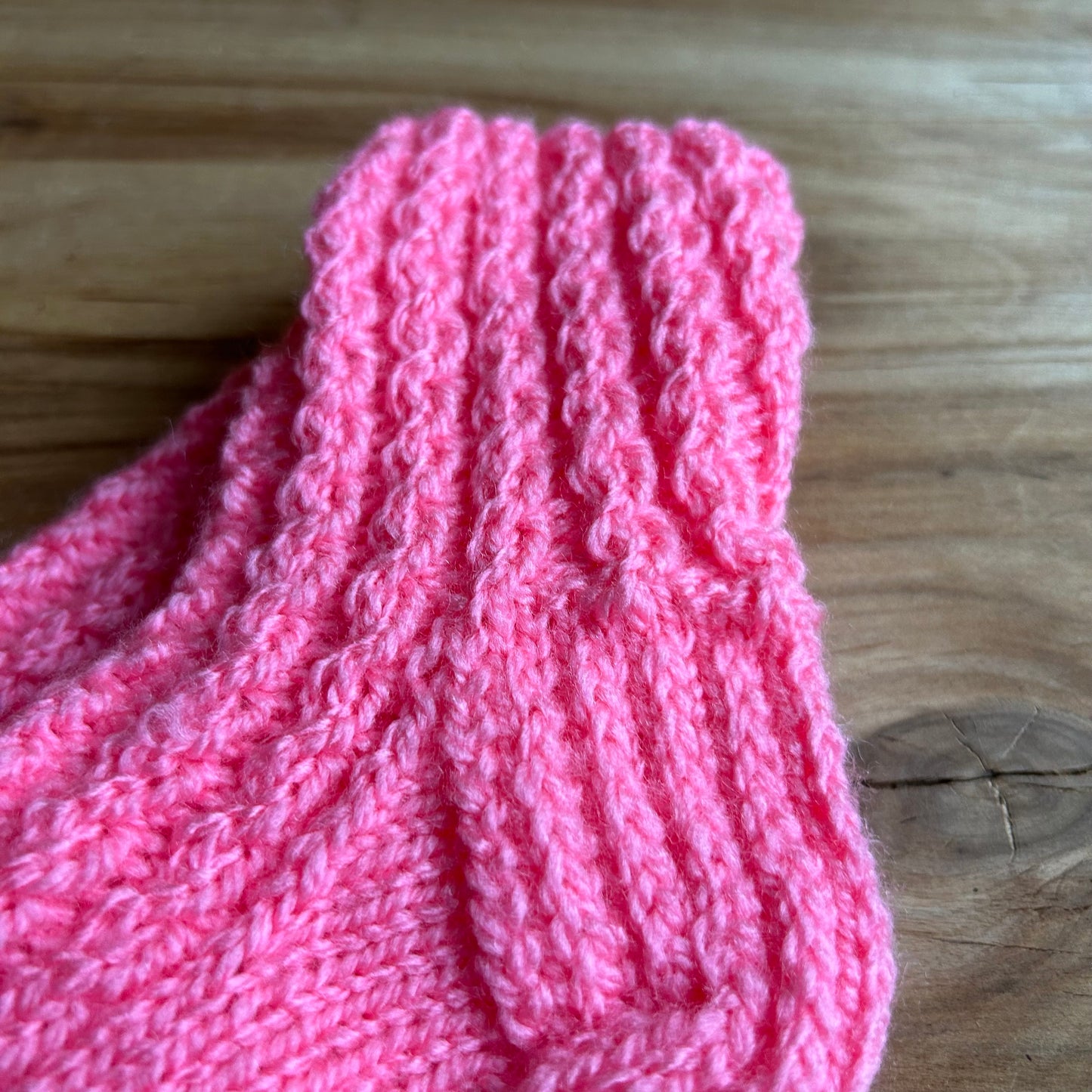 Vilnas zeķes 31.-33.izm. rozā krāsas toņos (VEZI 60)