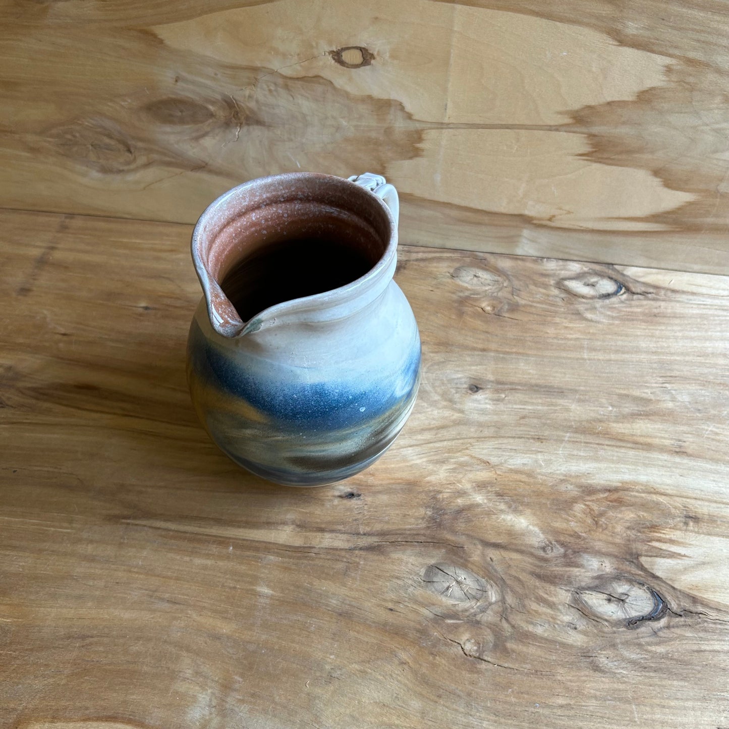 Māla krūka ar glazūras rakstu "Miglas rīts" (MASP 149)