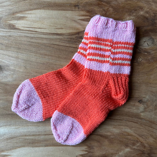Vilnas zeķes bērniem 28.-30.izm. oranžā un rozā krāsā (VEZI 58)