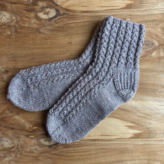 Vilnas zeķes 35.-37.izm. pelēkas ar spīdumiņu  (VEZI 63)