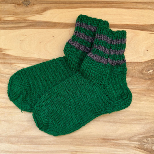 Tumši zaļas adītas siltās zeķītes 25.-27.izm. (SITĒ 54)