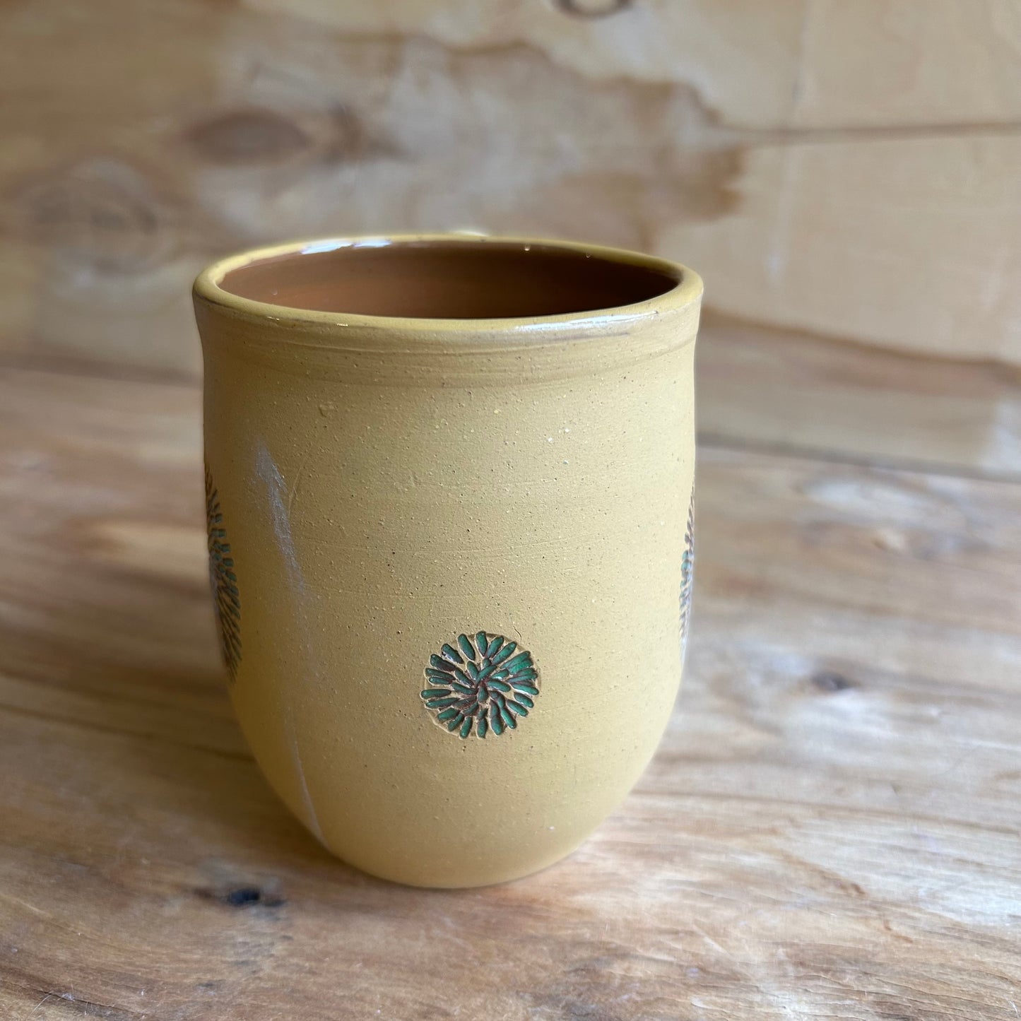 Dzeltena māla krūze  (MASP 144)