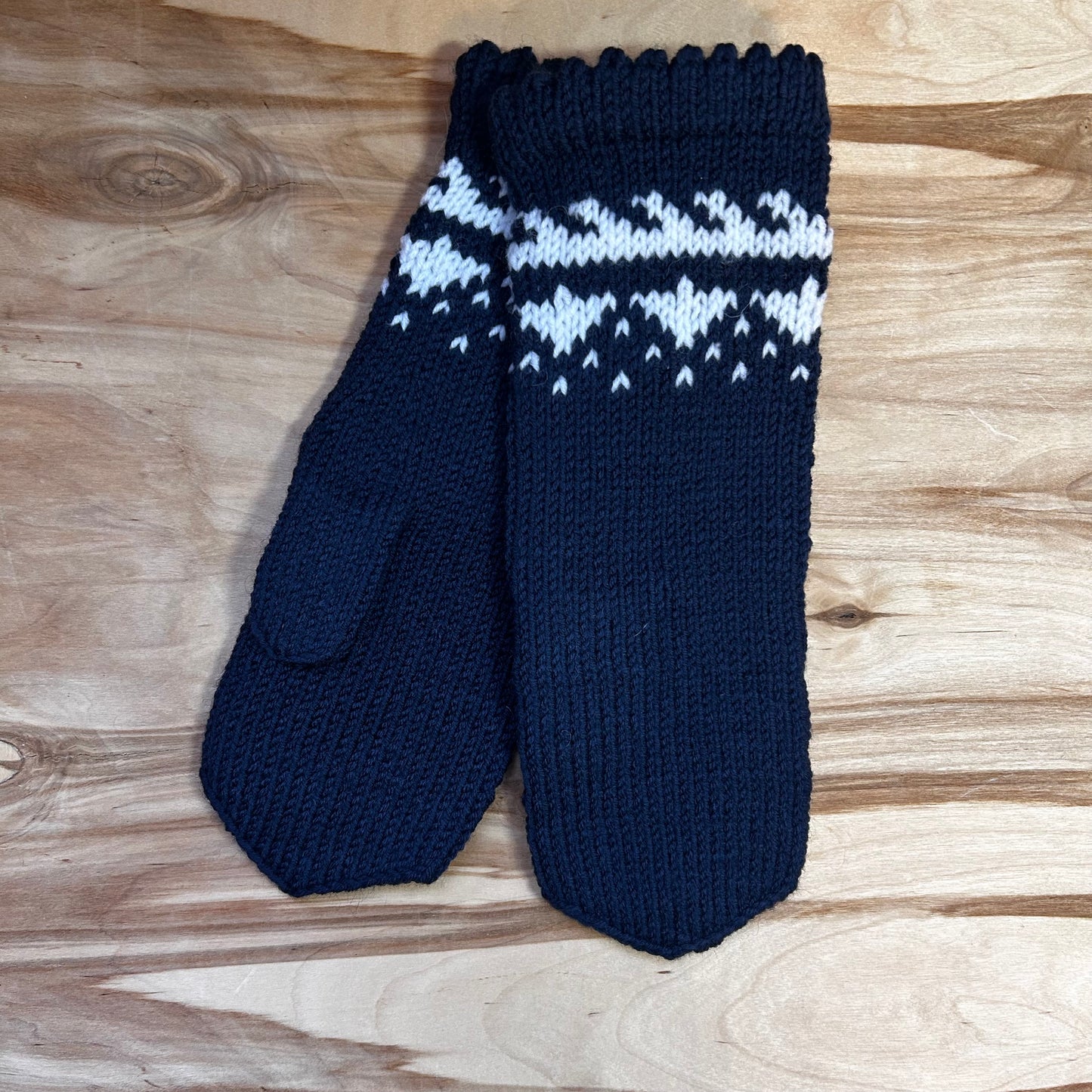 Tumši zili adīti dūraiņi (DZTO 93)