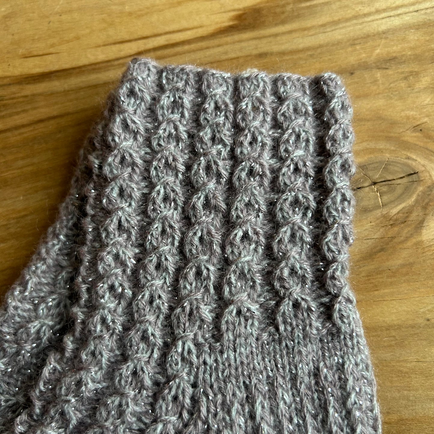 Vilnas zeķes 35.-37.izm. pelēkas ar spīdumiņu  (VEZI 63)