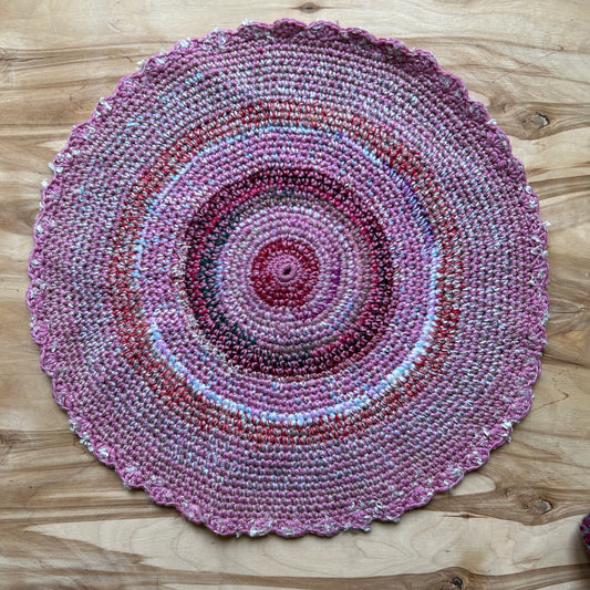 Tamborēts krēsla paliktnis (INPO 93)