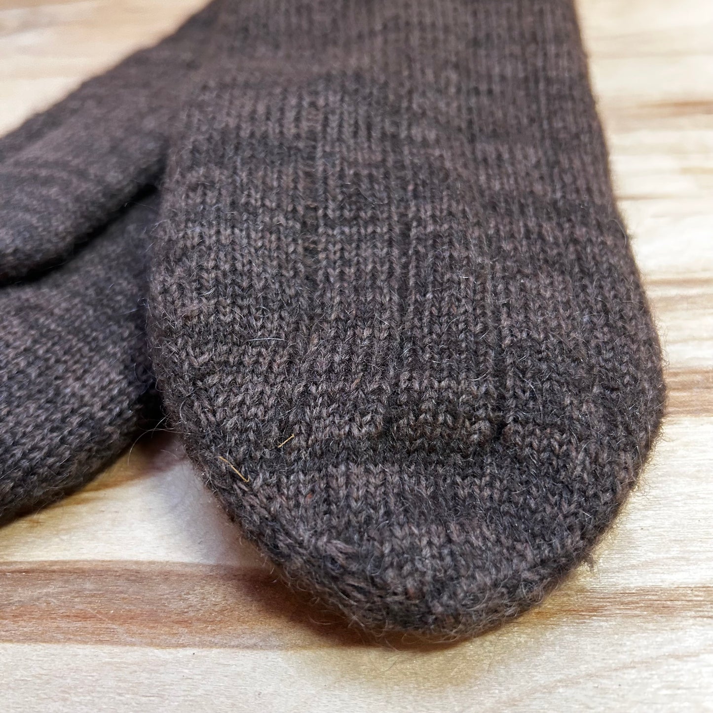 Adīti dubultie dūraiņi brūnā krāsā (ZIBO 1)