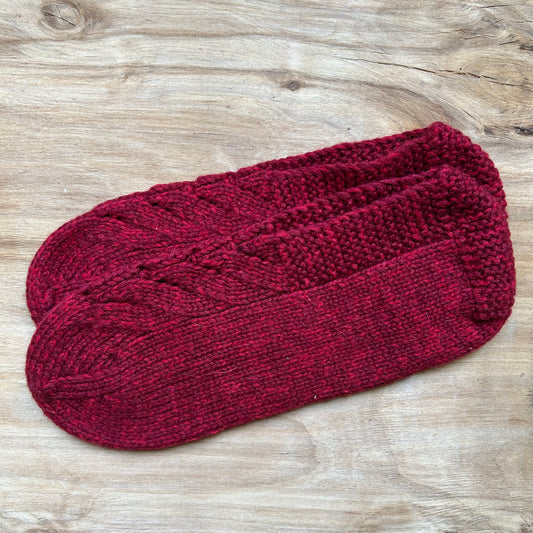 Adītas vilnas čībiņas 42.-44.izm. tumši sarkanā krāsā (DAKU 35)