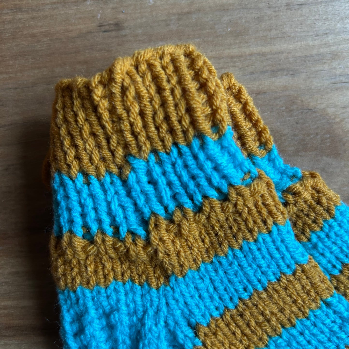 Košas - zilas ar haki krāsas strīpiņām vilnas zeķes bērniem 19.-21.izm. (VEZI 49)