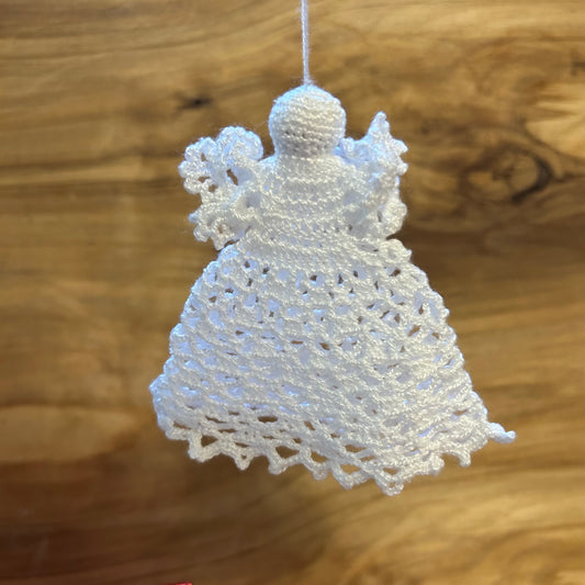 Balts tamborēts eņģelītis (SITĒ 28)