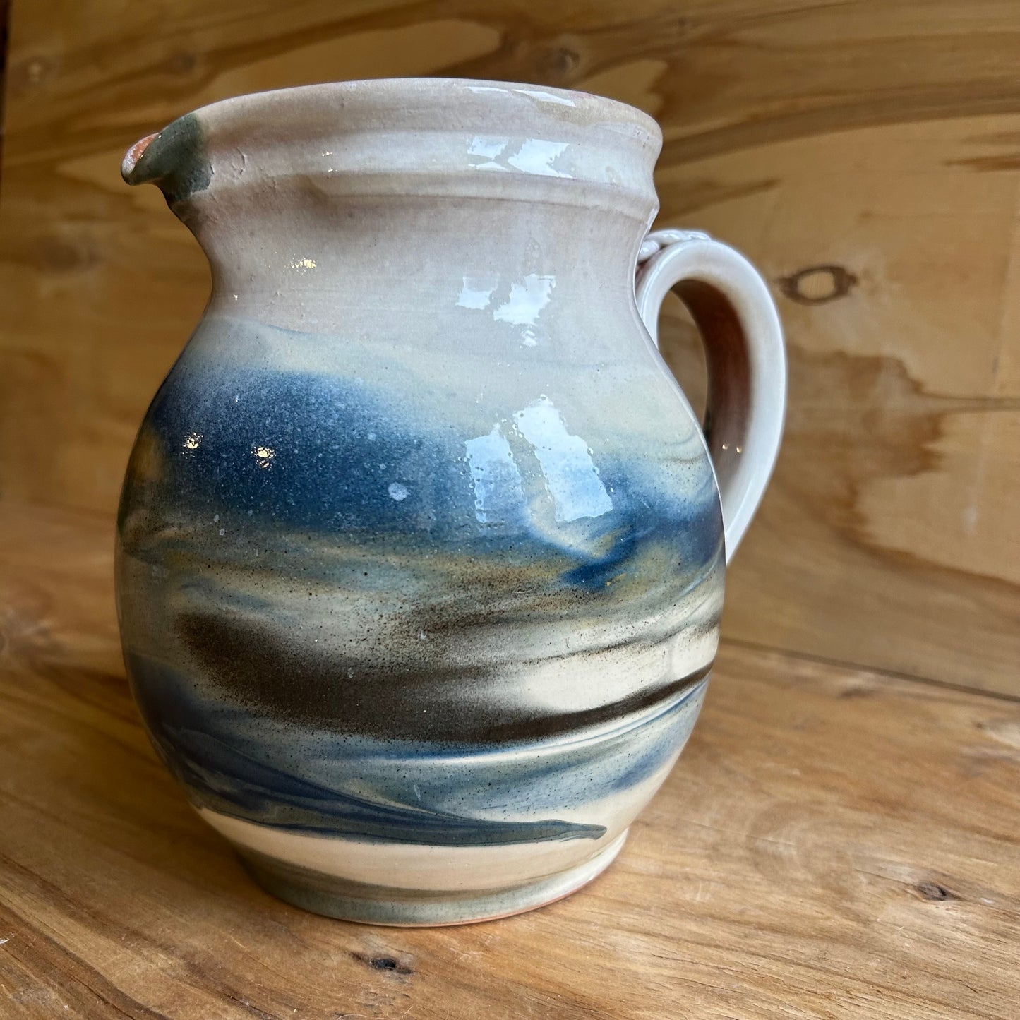 Māla krūka ar glazūras rakstu "Miglas rīts" (MASP 149)