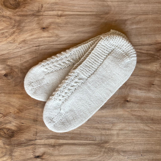 Adītas vilnas čībiņas 39.-41.izm. bēšā krāsā (DAKU 1) - www.tiptip.lv 