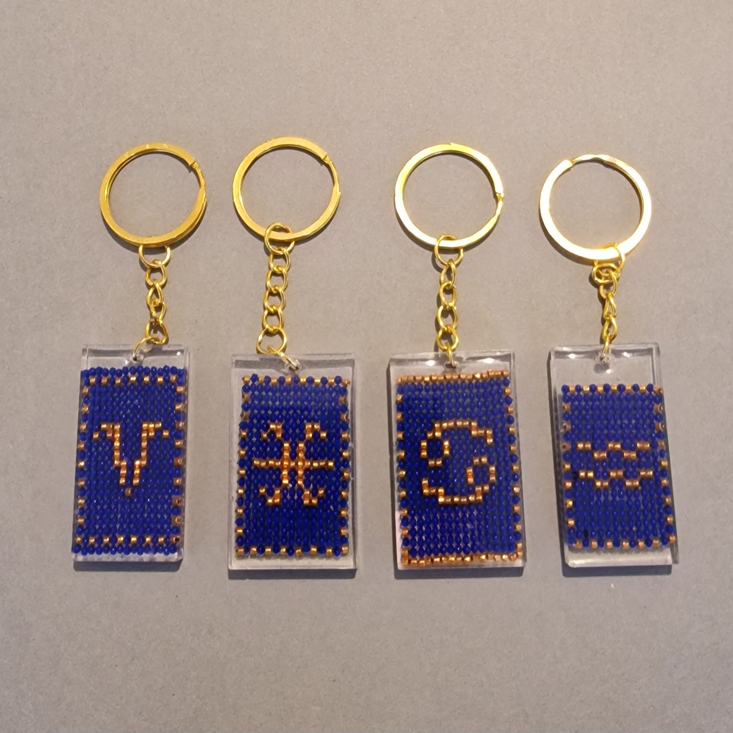 Atslēgu piekariņš "auns" (SPKA 66) - www.tiptip.lv 